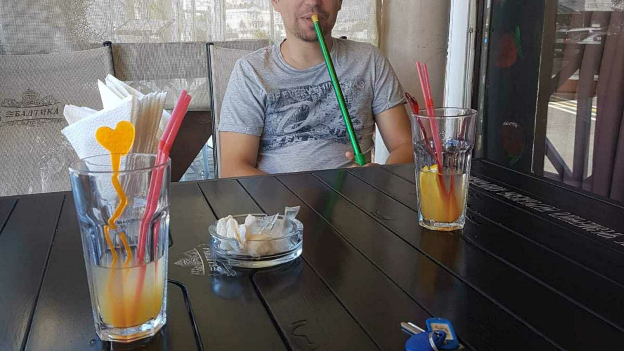 INFO.CZ | Babiš na syna žádný tlak nevyvíjí, tvrdí premiérova exmanželka. Junior podle ní není ...