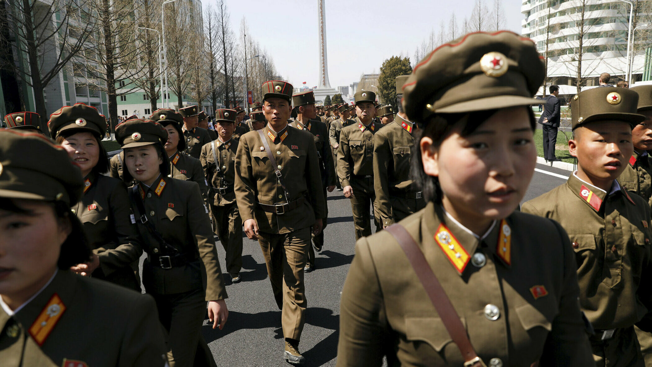 Корея ким чен ын. Южная корея и сша. Почему сша кндр. Американские переговоры. Ракетно-ядерная программа кндр.