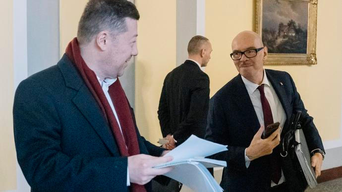 Politika krevní msty: Lídři SPD a Motoristů nemají jiný cíl než dělat v médiích zlo