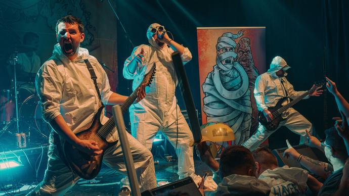 Největší český export? Gutalax dobývá svět metalem, který není pro každého